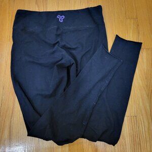 Aritzia TNA Cotton Black Leggings (Medium)